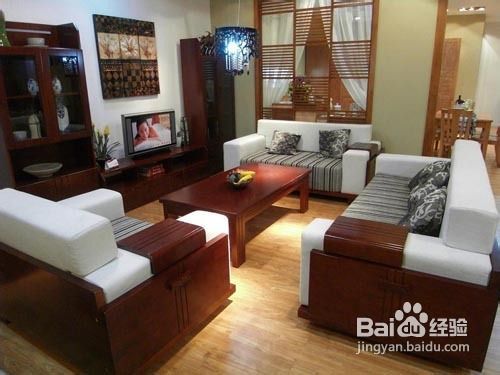 選購與養(yǎng)護(hù)實木家具 從挑選到保養(yǎng)的全面指南