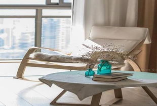 家居木地板保養(yǎng)注意事項(xiàng)與日常保潔指南